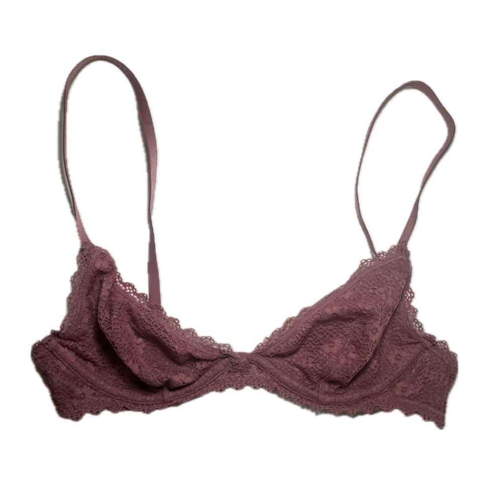 victoria’s secret bra
size small